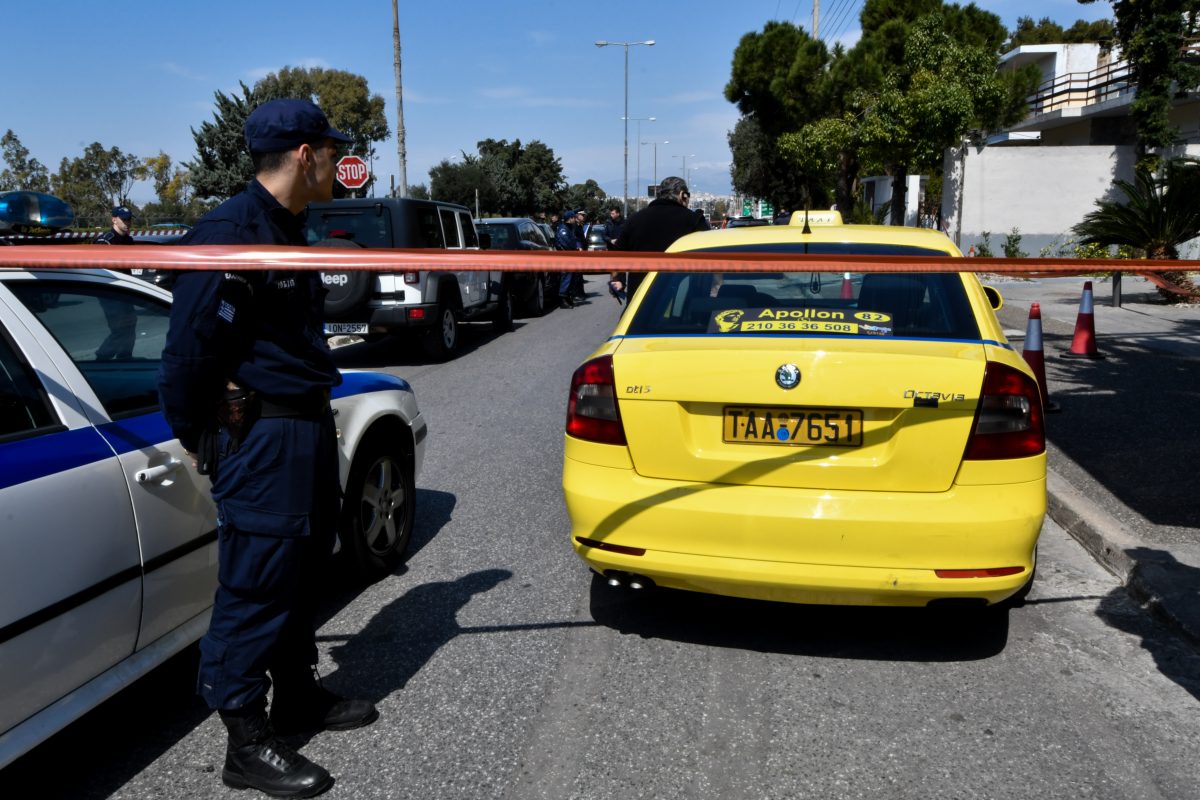 Πυροβολισμοί με τραυματίες στο Ελληνικό