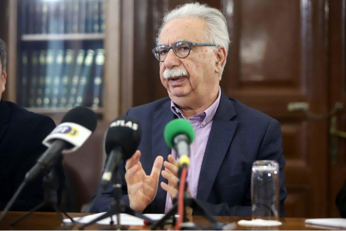 Υπουργείο Παιδείας: Γκάφα με 70.000 “άχρηστα” βιβλία μαθηματικών που τύπωσε