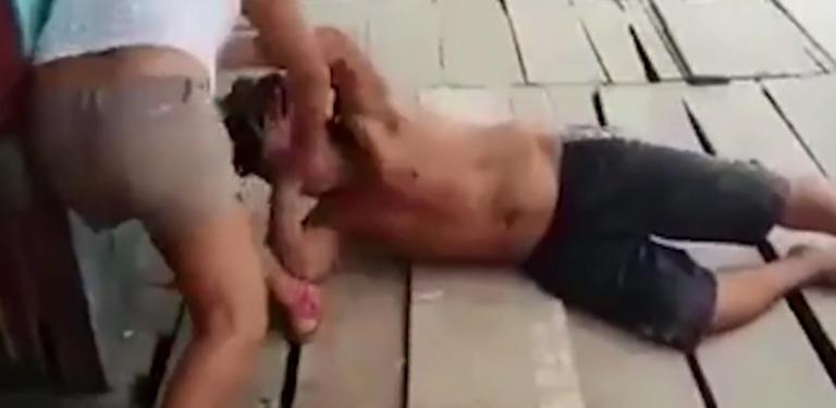 Γυναίκα έσπασε καρέκλα στο κεφάλι του άντρα της επειδή ήταν σε μπαρ με άλλες γυναίκες (vid)