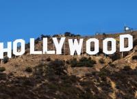 Ηθοποιός του Χόλιγουντ θέλει να βγει δημοτική σύμβουλος στη Νίσυρο – Δείτε ποια είναι