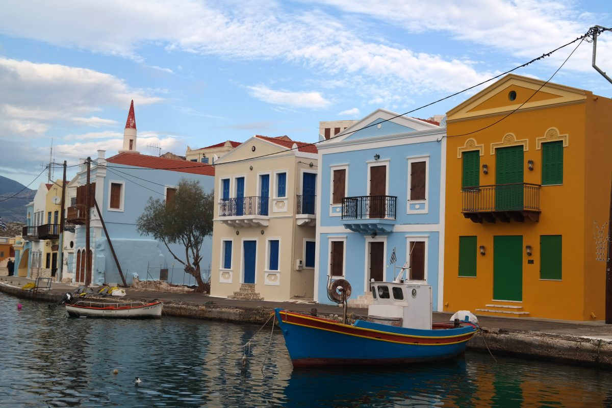 National Geographic: Το ελληνικό νησί που μάγεψε τους αναγνώστες του (pics)
