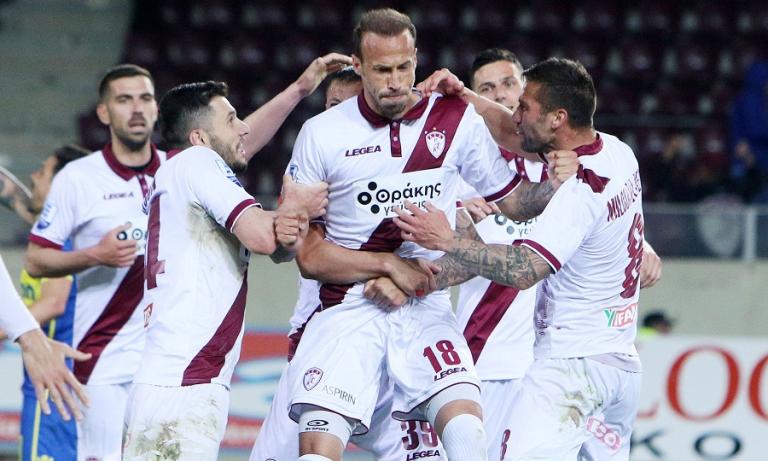 Λάρισα – Αστέρας Τρίπολης 2-1: Νίκη χρυσάφι με λυτρωτή τον Μόρα