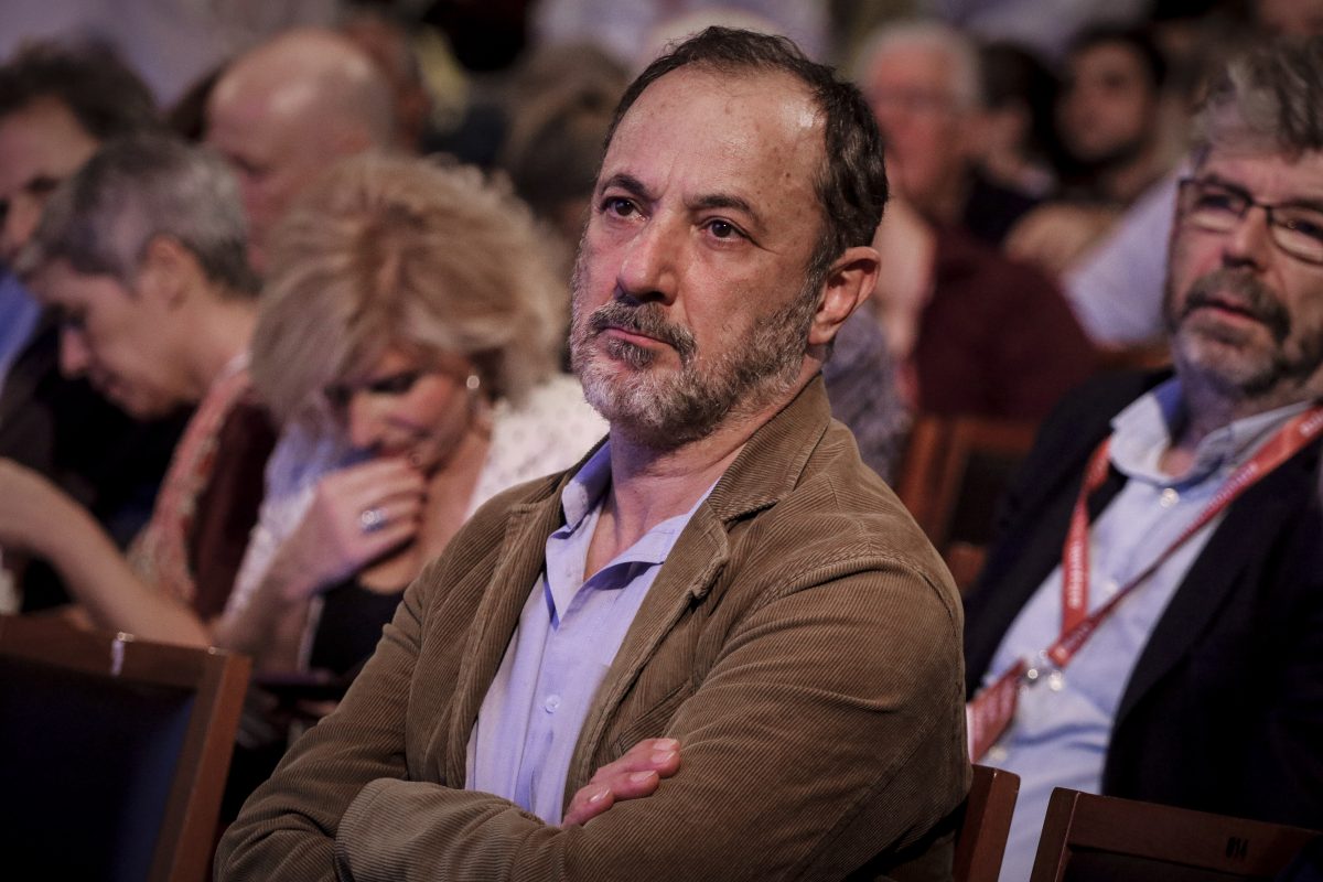 Στέλιος Μάινας: “Στην Ελλάδα έχουμε πολλά ταλέντα αλλά όχι λεφτά”