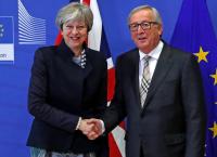 Brexit: Συμφωνία της τελευταίας στιγμής ανάμεσα σε Μέι και Γιούνκερ