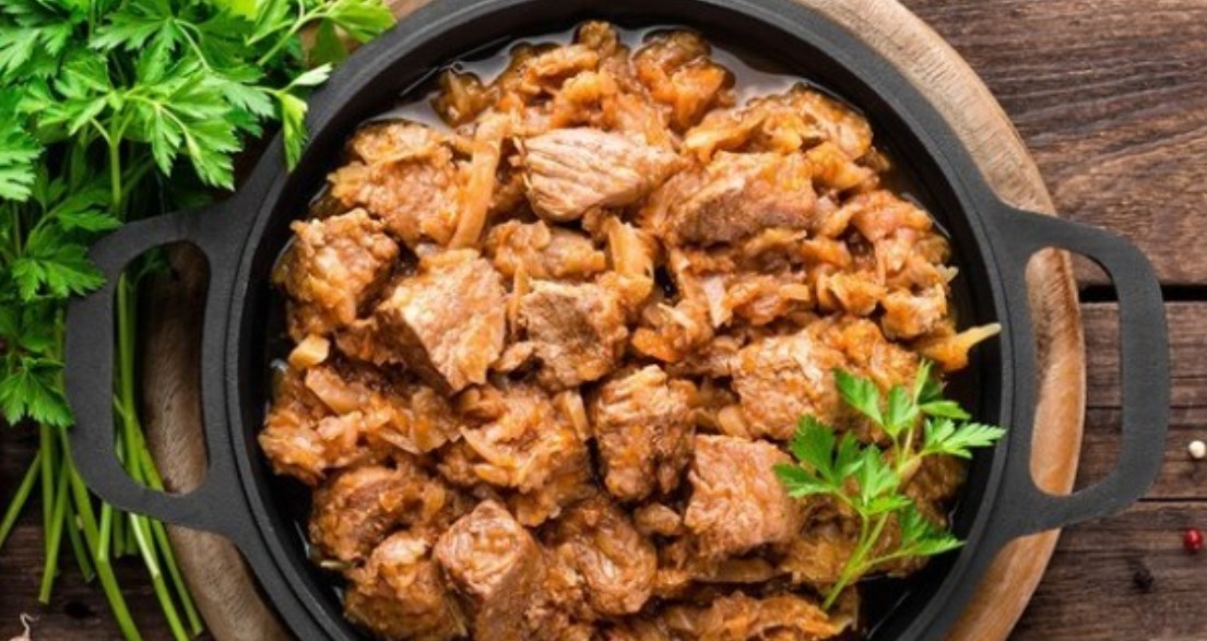 Η συνταγή της ημέρας: Μοσχαράκι με λάχανο