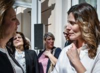 Μπέτυ Μπαζιάνα: Έκλεψε τις εντυπώσεις στο Μαξίμου (pics)