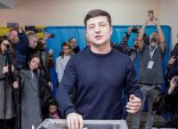 Εκλογές στην Ουκρανία: Ο κωμικός Ζελένσκι κέρδισε στον πρώτο γύρο