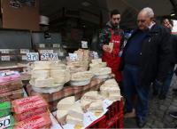 Ωράριο καταστημάτων: Ποια μαγαζιά θα είναι ανοιχτά σήμερα και αύριο