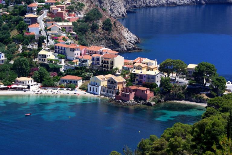 Διάσπαση δήμων: Το υπουργείο Εσωτερικών “σπάει” την Κεφαλονιά στα τρία