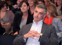 Άρης Σπηλιωτόπουλος: Απίστευτο “γλέντι” στα social media για το φλερτ του με τον ΣΥΡΙΖΑ