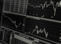Χρηματιστήριο Αθηνών: Εν αναμονή θετικών εξελίξεων σε τράπεζες και οικονομία