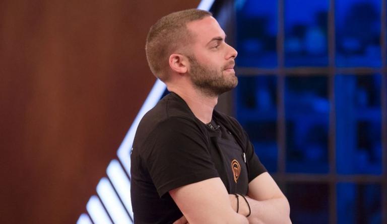 MasterChef: Αποχώρησε ο Τάσος από τον διαγωνισμό μαγειρικής