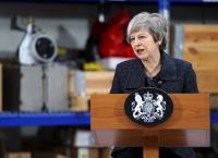 Brexit: Η Μέι ζητάει από την ΕΕ «άλλη μια προσπάθεια»