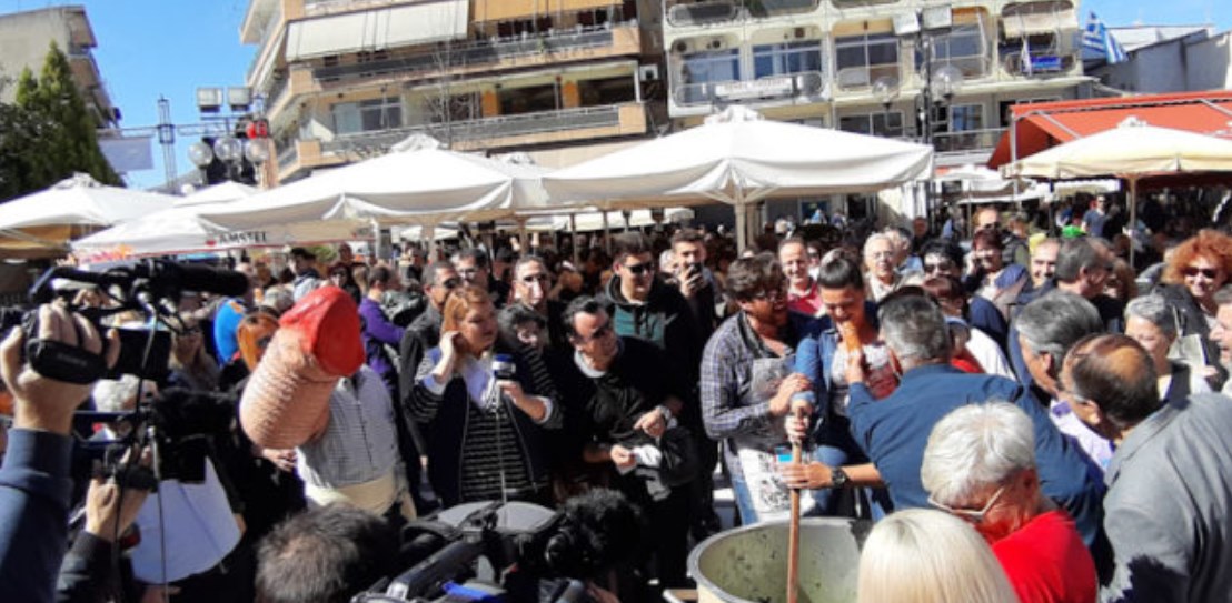 Τύρναβος: Το Μπουρανί της Καθαράς Δευτέρας και η ατάκα που έγινε viral (vid)