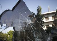 Ταυτόχρονες επιθέσεις σε 13 σούπερ μάρκετ τα ξημερώματα (vid)