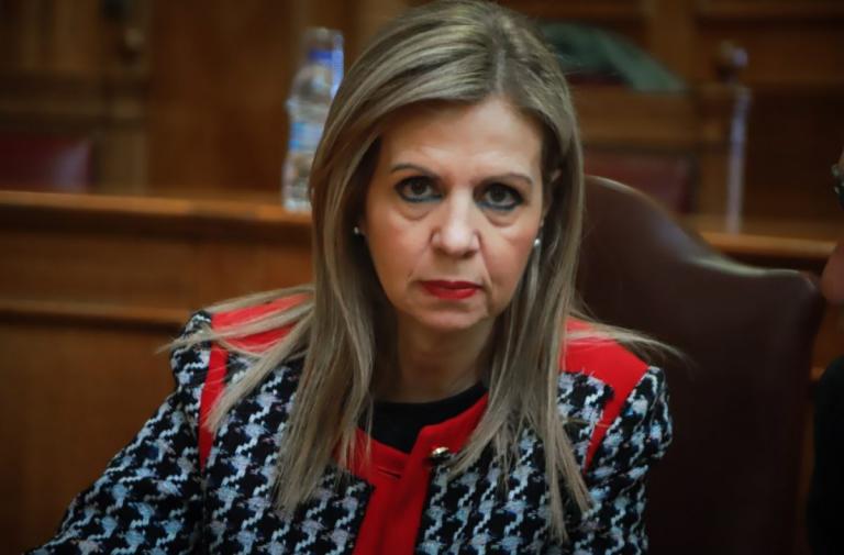 Μερόπη Τζούφη: Θα κατοχυρωθεί η προκήρυξη των 10.500 μόνιμων θέσεων εκπαιδευτικών