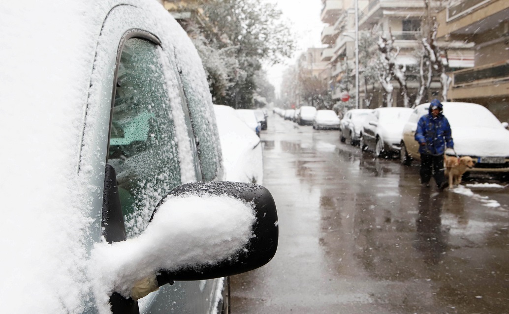 Φθιώτιδα κακοκαιρία: “Δίπλωσε” φορτηγό από τη χιονόπτωση