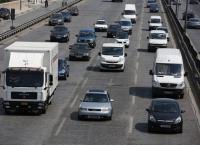 Τροχαίο στην Εθνική οδό: Φορτηγό συγκρούστηκε με Ι.Χ. στο ύψος του ΣΕΦ