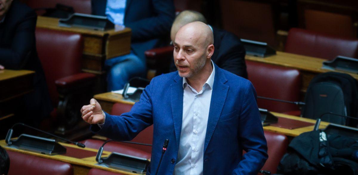 Γιώργος Αμυράς: Παραιτήθηκε από βουλευτής – Παραδίδει την έδρα του στο Ποτάμι