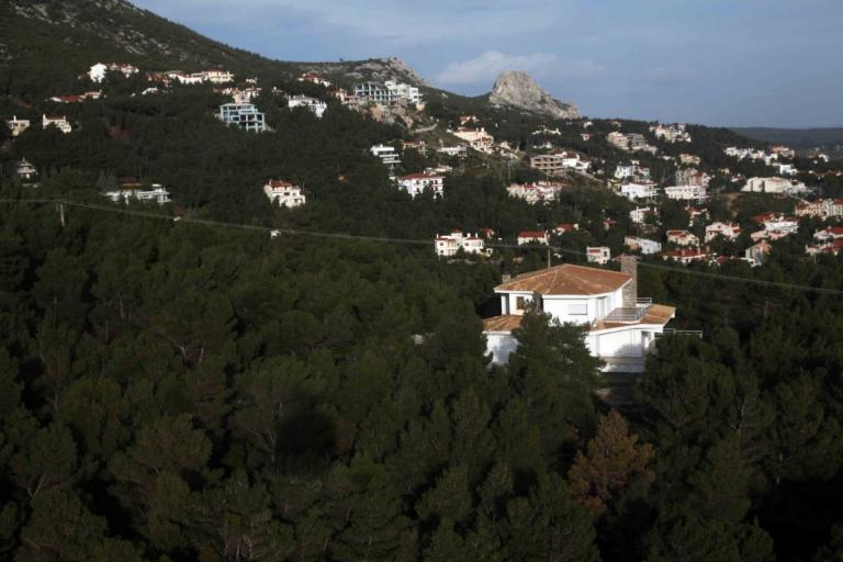 Αυθαίρετα: Παράταση ενός μήνα για τακτοποίηση