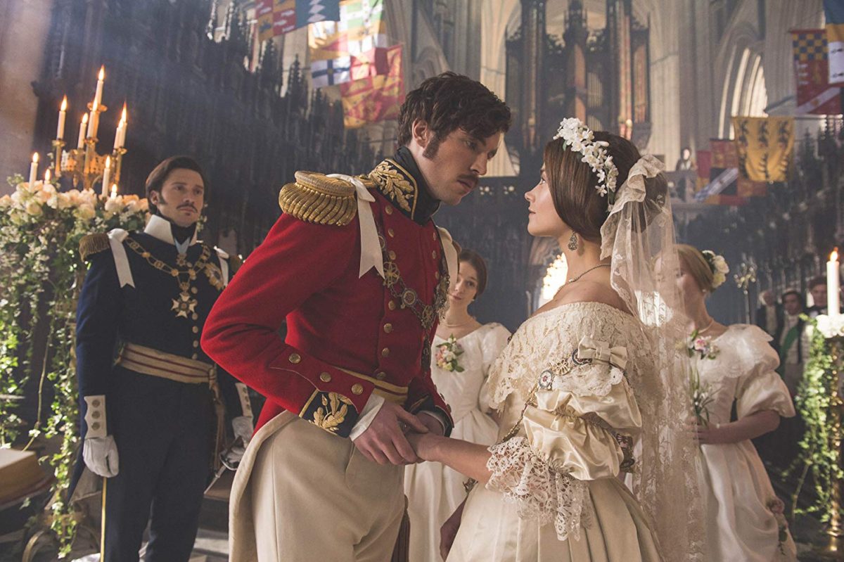 Victoria: Το υποψήφιο για Emmy ιστορικό δράμα επιστρέφει στην COSMOTE TV