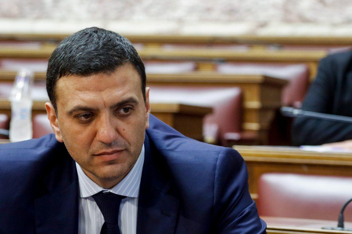 Βασίλης Κικίλιας: Γνωστή γιατρός τον “έκραξε” στο facebook κι αυτός κανόνισε ραντεβού μαζί της