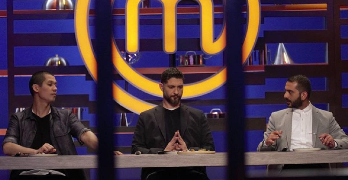 MasterChef: Κουνάει μαντίλι ένας από τους τρεις κριτές
