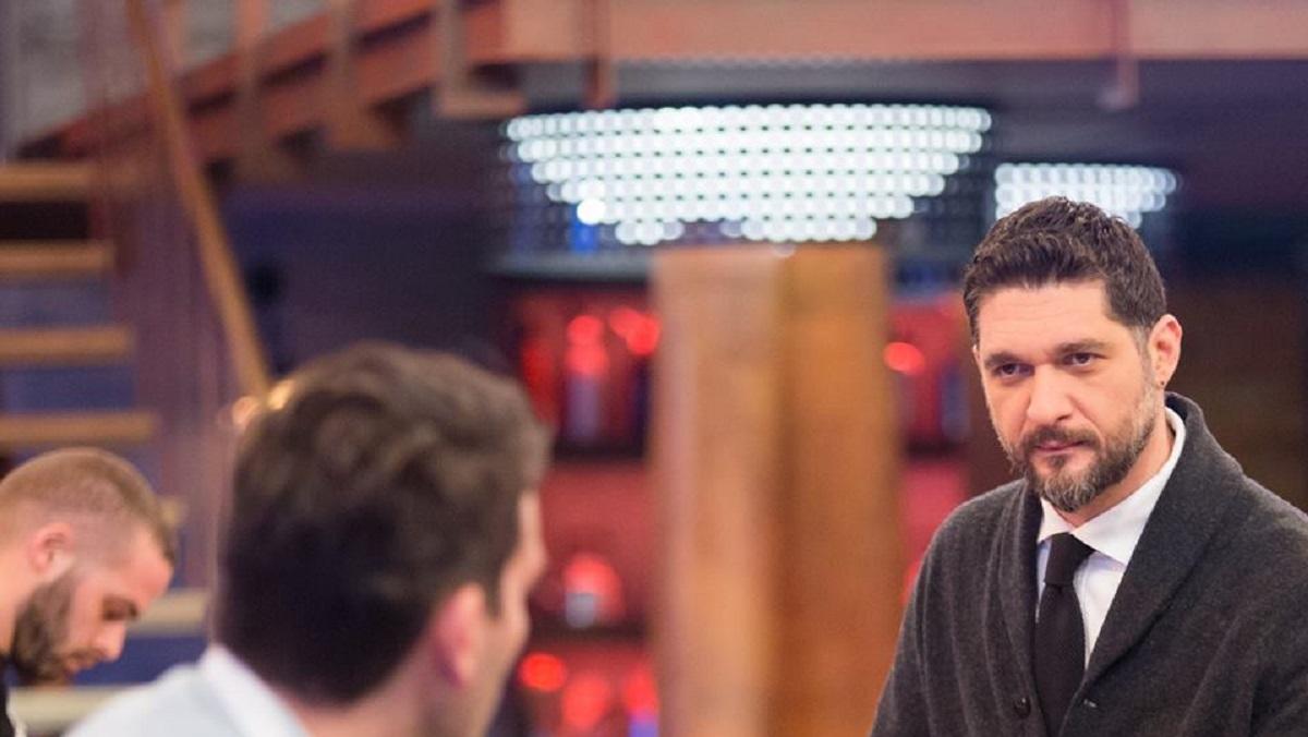 MasterChef spoiler: Μάθαμε τον λόγο που ο Πάνος Ιωαννίδης δεν βγάζει ποτέ το δαχτυλίδι του