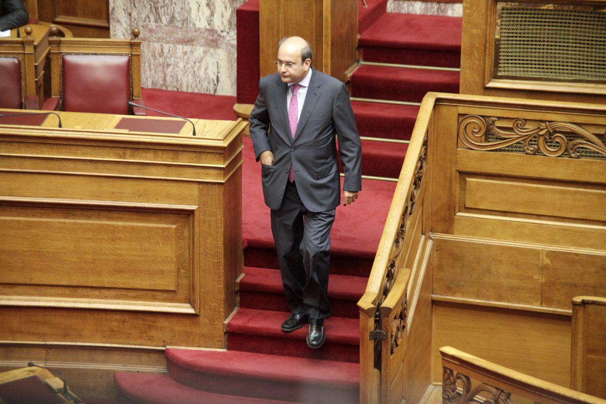 Χατζηδάκης: “Η ΝΔ δεν δεσμεύεται από το νομοσχέδιο Γαβρόγλου για την Παιδεία”