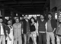 Κριτική θεάτρου: “Άνθρωποι και ποντίκια” του John Steinbeck – Η νιρβάνα ενός αφομοιωτικού ρεαλισμού