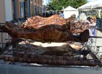 Πάσχα 2019: Πέντε πράγματα που θα χρειαστείτε για το καλύτερο σούβλισμα