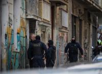 Εξάρχεια: Μεγάλη επιχείρηση της ΕΛΑΣ – Επέμβαση σε δύο καταλήψεις