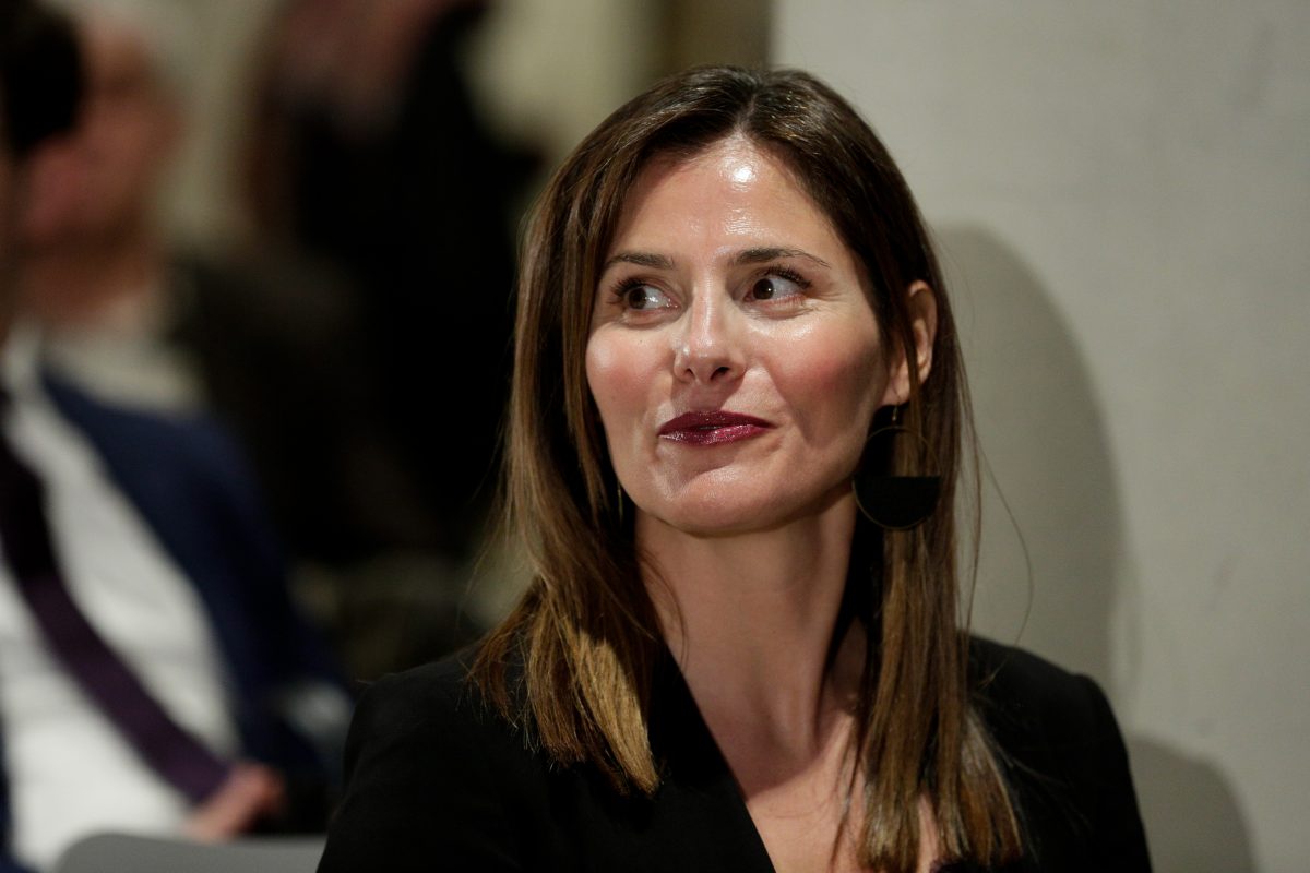 Μπέττυ Μπαζιάνα: Παρακολούθησε την Ακολουθία του Επιτάφιου στο Φόδελε