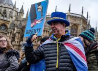 Brexit: “Ναι” υπό όρους σε δεύτερη αναβολή λέει η Ευρωπαϊκή Ένωση
