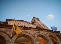 Ακάθιστος Ύμνος: Η Ακολουθία του LIVE από τον ιερό ναό αγίων Αποστόλων Πέτρου και Παύλου Πεύκης