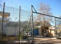 Φυλακές Αυλώνα: Κατασχέθηκαν λοστοί, αυτοσχέδια μαχαίρια και ναρκωτικά