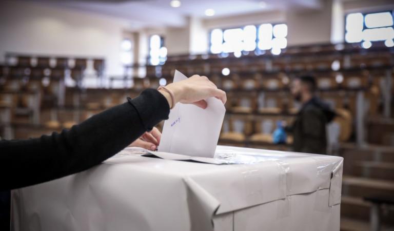 Φοιτητικές εκλογές: Πρωτιά ξανά για τη ΔΑΠ – Τα πρώτα αποτελέσματα