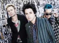 Οι Green Day θα κυκλοφορήσουν το πρώτο τους βιβλίο με τίτλο “Last of the American Girls”