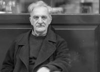 Θέατρο προτάσεις: “Το Τέλος” του Σάμουελ Μπέκετ με τον Δημήτρη Καταλειφό