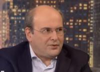 Κωστής Χατζηδάκης: Ο βουλευτής της Νέας Δημοκρατίας σε μια διαφορετική συνέντευξη