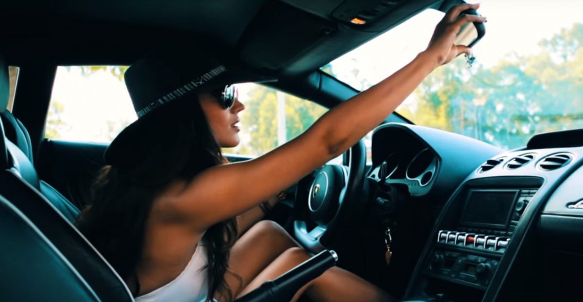 Stefany Loca: Η φωνή πίσω από το “Πουλάκι τσίου” (vid)