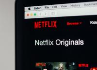 Netflix: “Έκοψε” αγαπημένη σειρά και το κοινό τρελάθηκε
