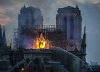 Παναγία των Παρισίων: Διαφωνία ειδικών για την αναστήλωση του καθεδρικού