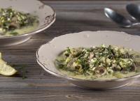 Μαγειρίτσα: Μια πεντανόστιμη συνταγή για το βράδυ της Ανάστασης