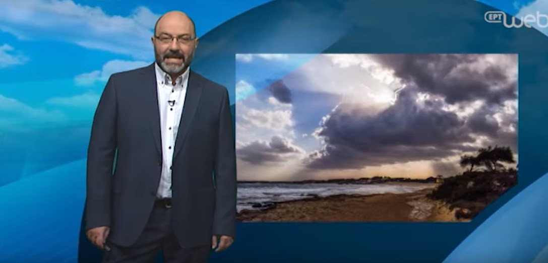 Σάκης Αρναούτογλου