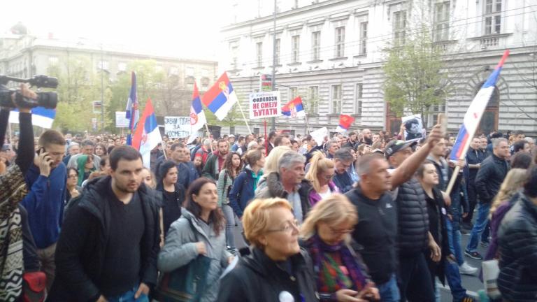 Σερβία: Νέες διαδηλώσεις κατά του προέδρου Αλεξάνταρ Βούτσιτς