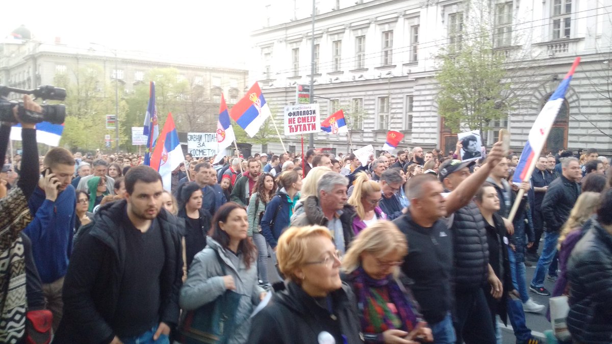 Σερβία: Νέες διαδηλώσεις κατά του προέδρου Αλεξάνταρ Βούτσιτς