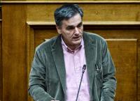 Τσακαλώτος: Tο νομοσχέδιο προστασίας της πρώτης κατοικίας βοηθάει να «πρασινίσουν» τα «κόκκινα» δάνεια