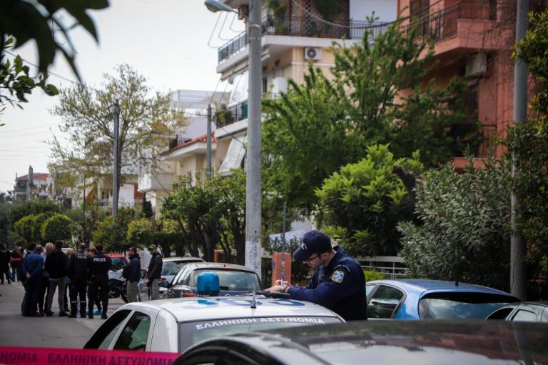 Τραγωδία στο Χαλάνδρι: Μαζί κηδεύτηκαν ο πατέρας και ο 4χρονος γιος του (vid)