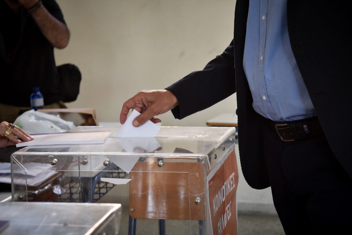 Υποψήφιοι περιφερειάρχες: Αυτοί διεκδικούν την ψήφο των πολιτών της Αττικής
